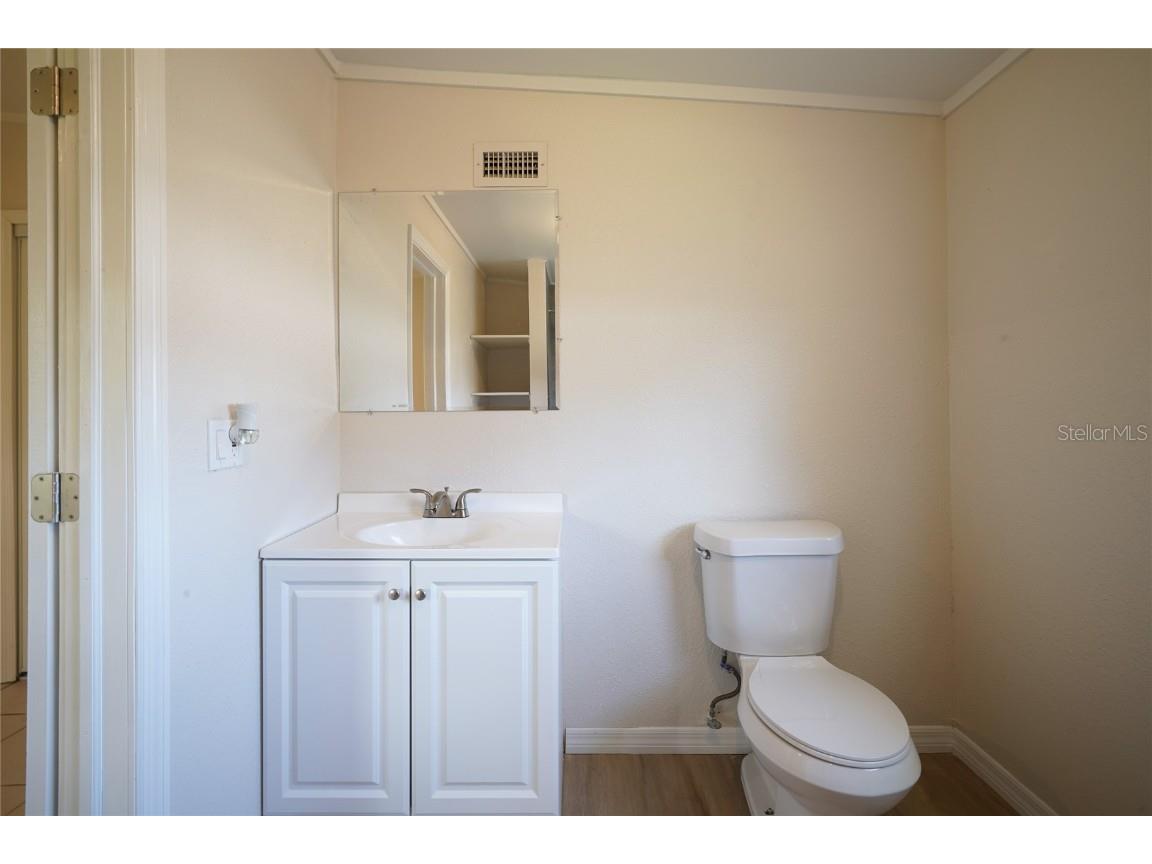 107 E Spruce Street Tarpon Springs FL 34689 TB8412170 image18