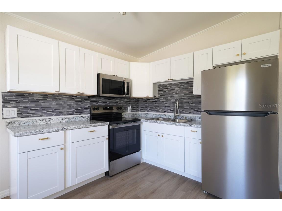 107 E Spruce Street Tarpon Springs FL 34689 TB8412170 image7