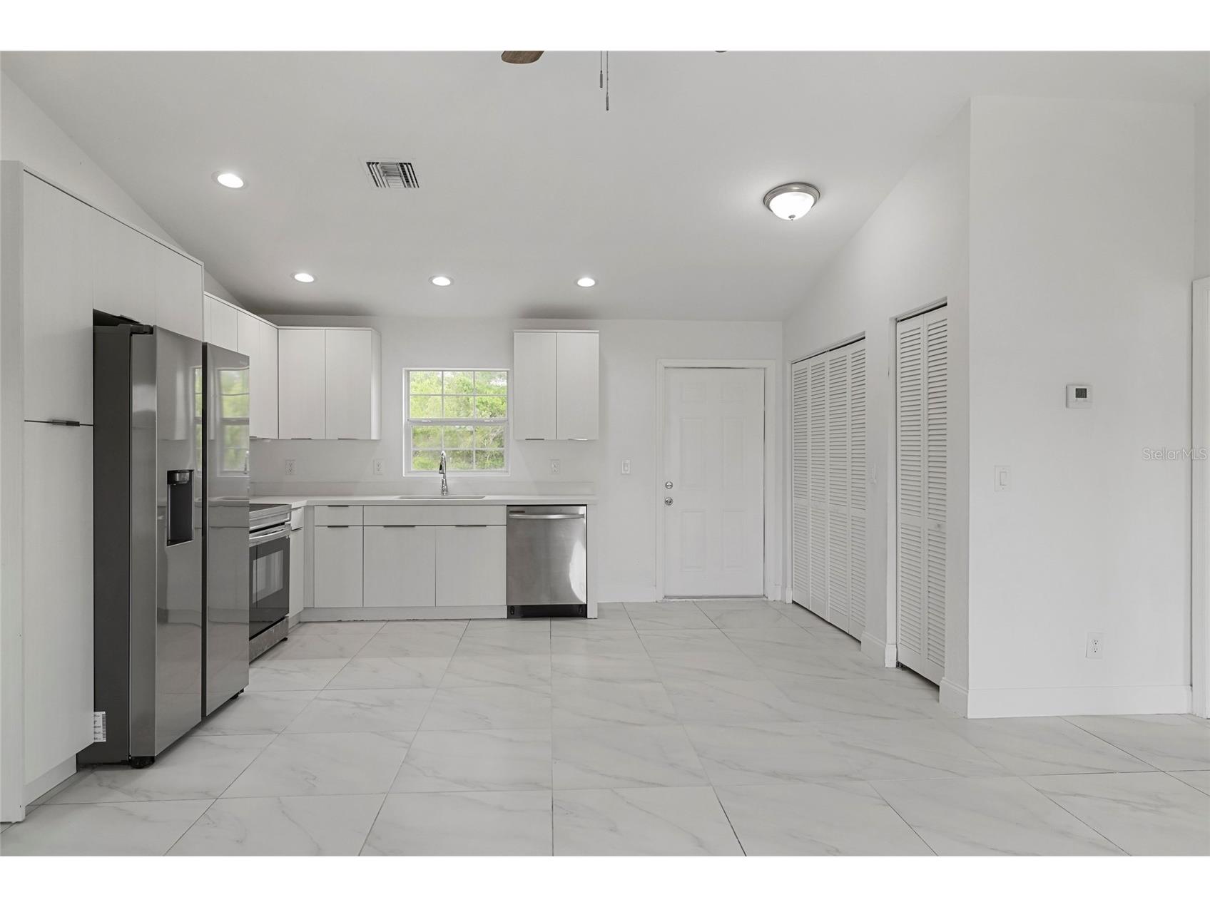 107 Elba Drive NE Lake Placid FL 33852 P4939027 image16