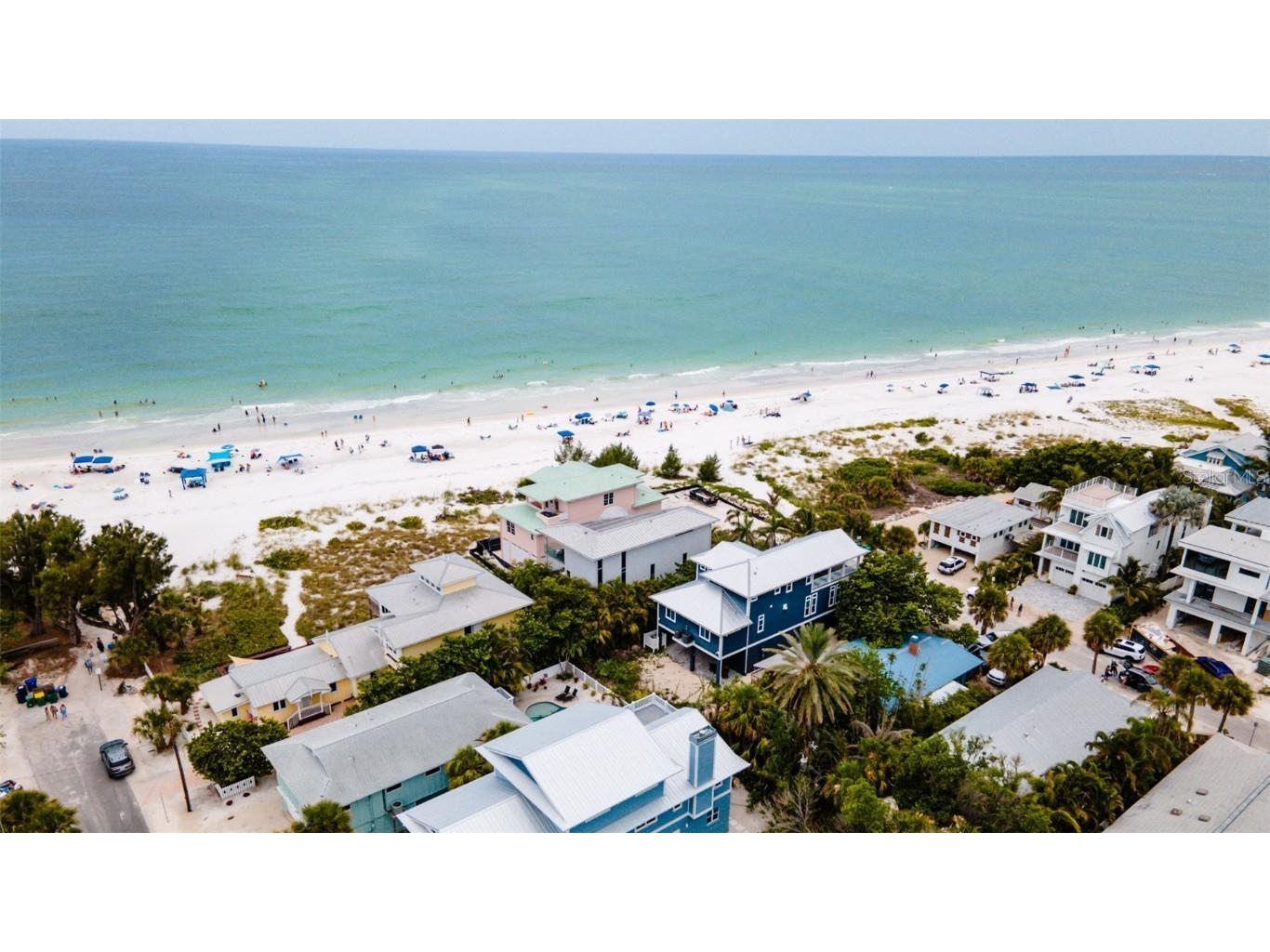 107 Elm Avenue Anna Maria FL 34216 - GULF OF MAXICO A4615677 image1