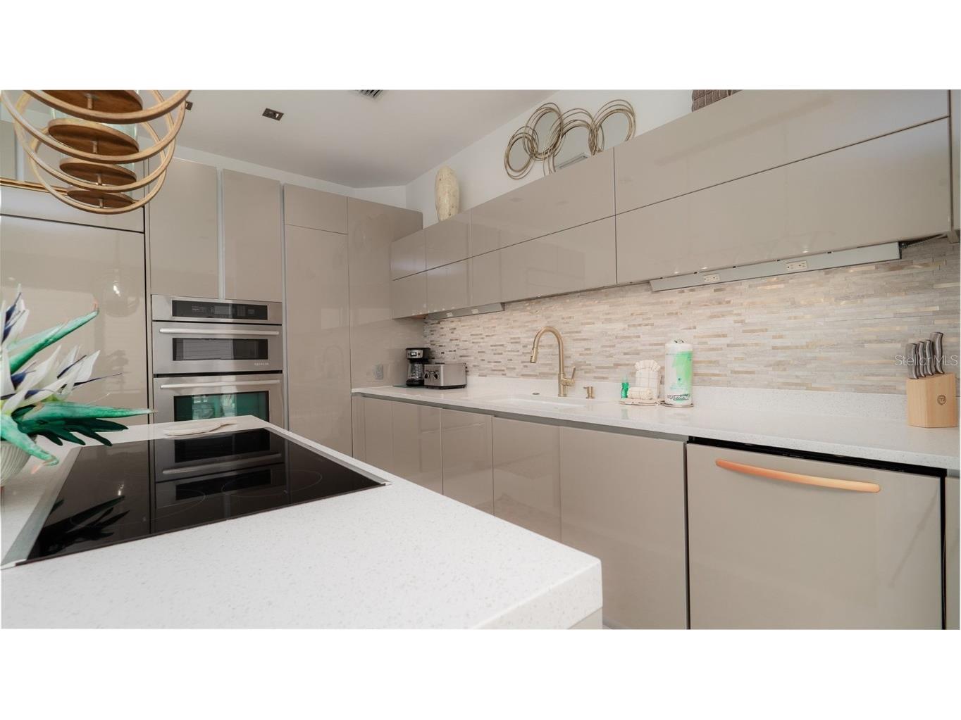 107 Elm Avenue Anna Maria FL 34216 - GULF OF MAXICO A4615677 image14