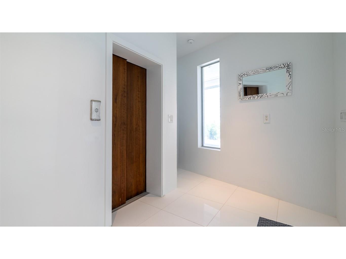 107 Elm Avenue Anna Maria FL 34216 - GULF OF MAXICO A4615677 image54