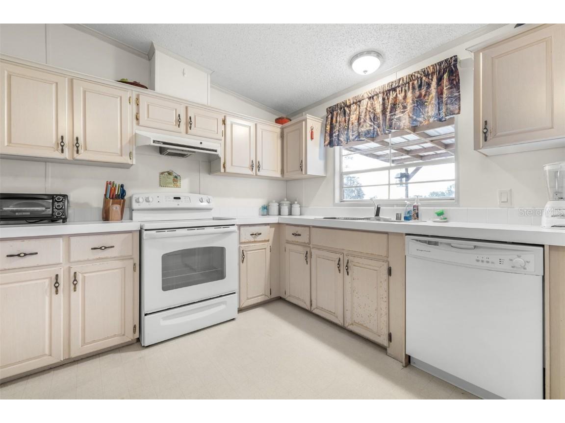 107 Fawn Court Davenport FL 33837 P4936004 image17