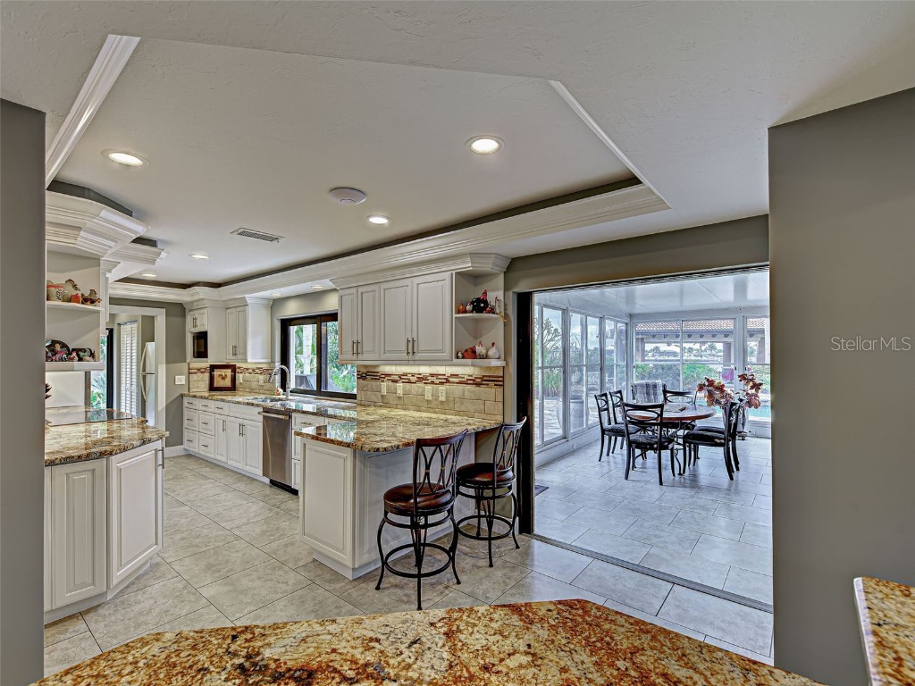 107 Free Court SE Port Charlotte FL 33952 - EDGEWATER LAKE N6141169 image12