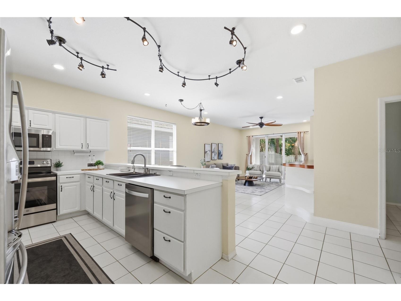 107 Golden Crest Court Winter Springs FL 32708 O6393850 image13