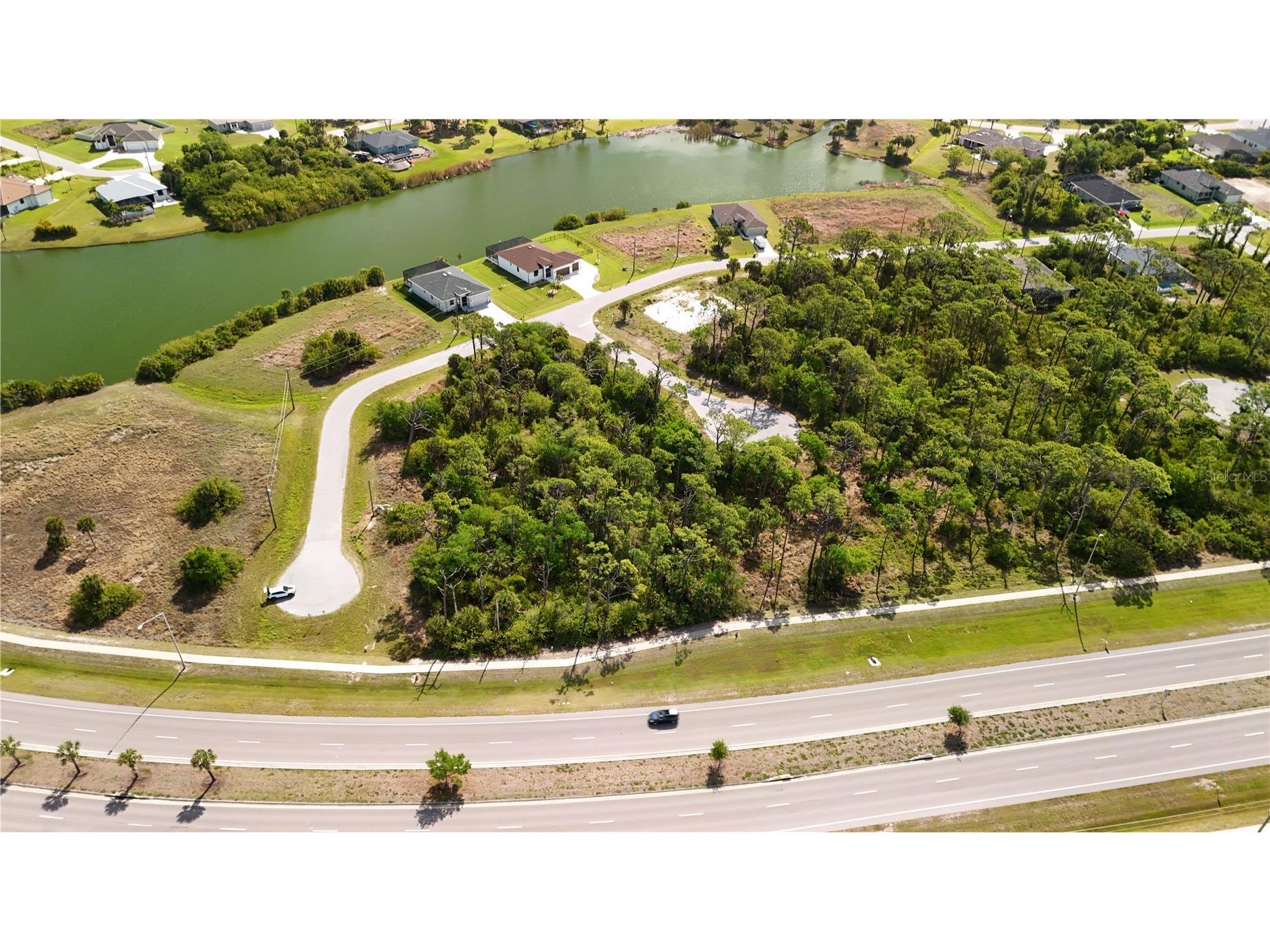 107 Hawk Drive Rotonda West FL 33947 D6146835 image2