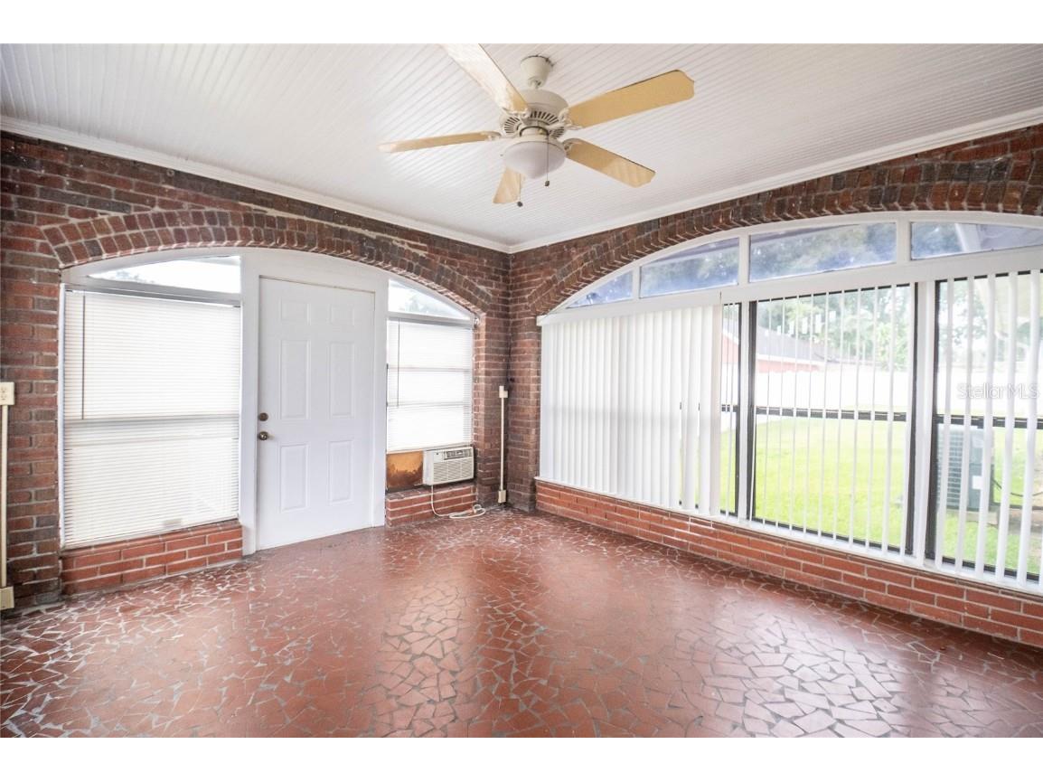 107 Lake Howard Drive NW Winter Haven FL 33880 - LAKE HOWARD L4957484 image22