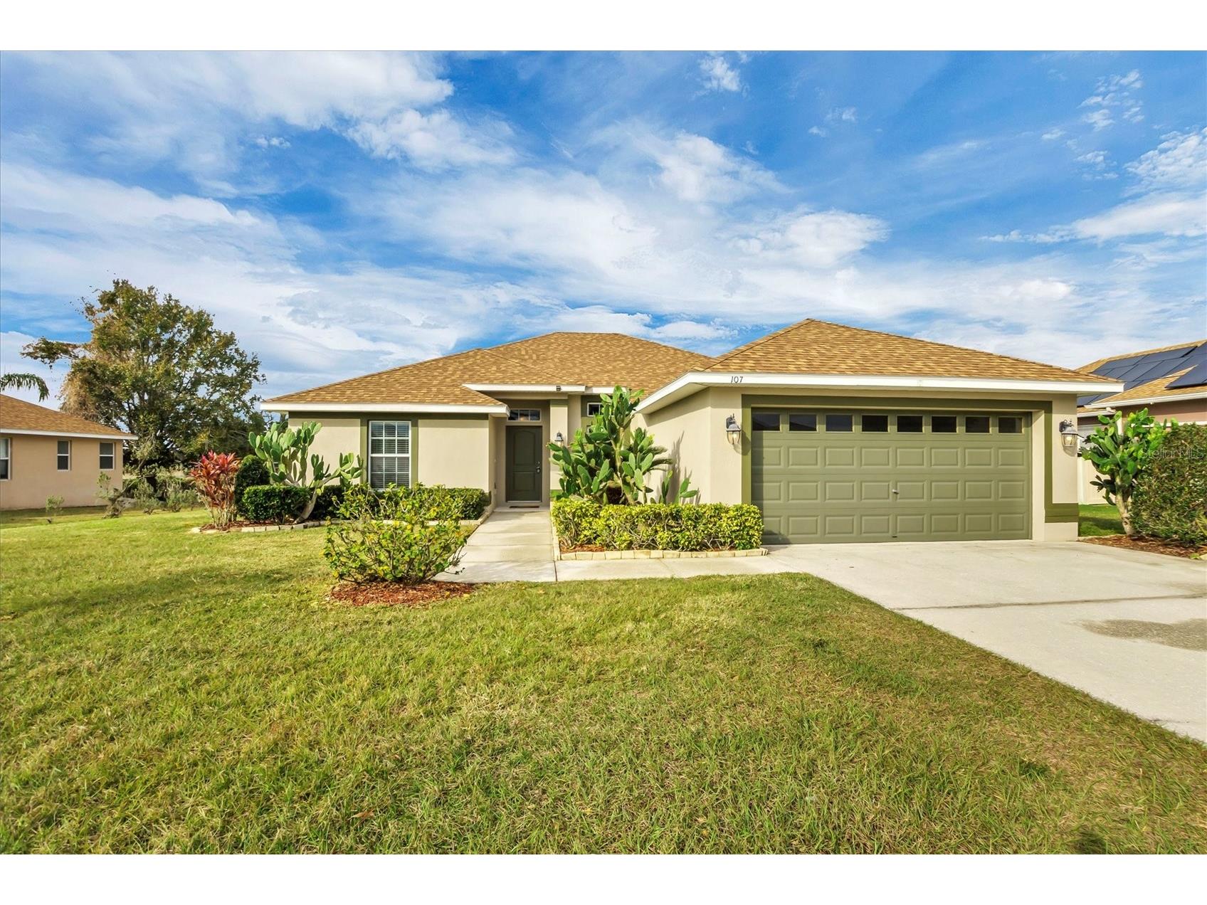 107 Mandolin Drive Winter Haven FL 33884 P4937501 image1