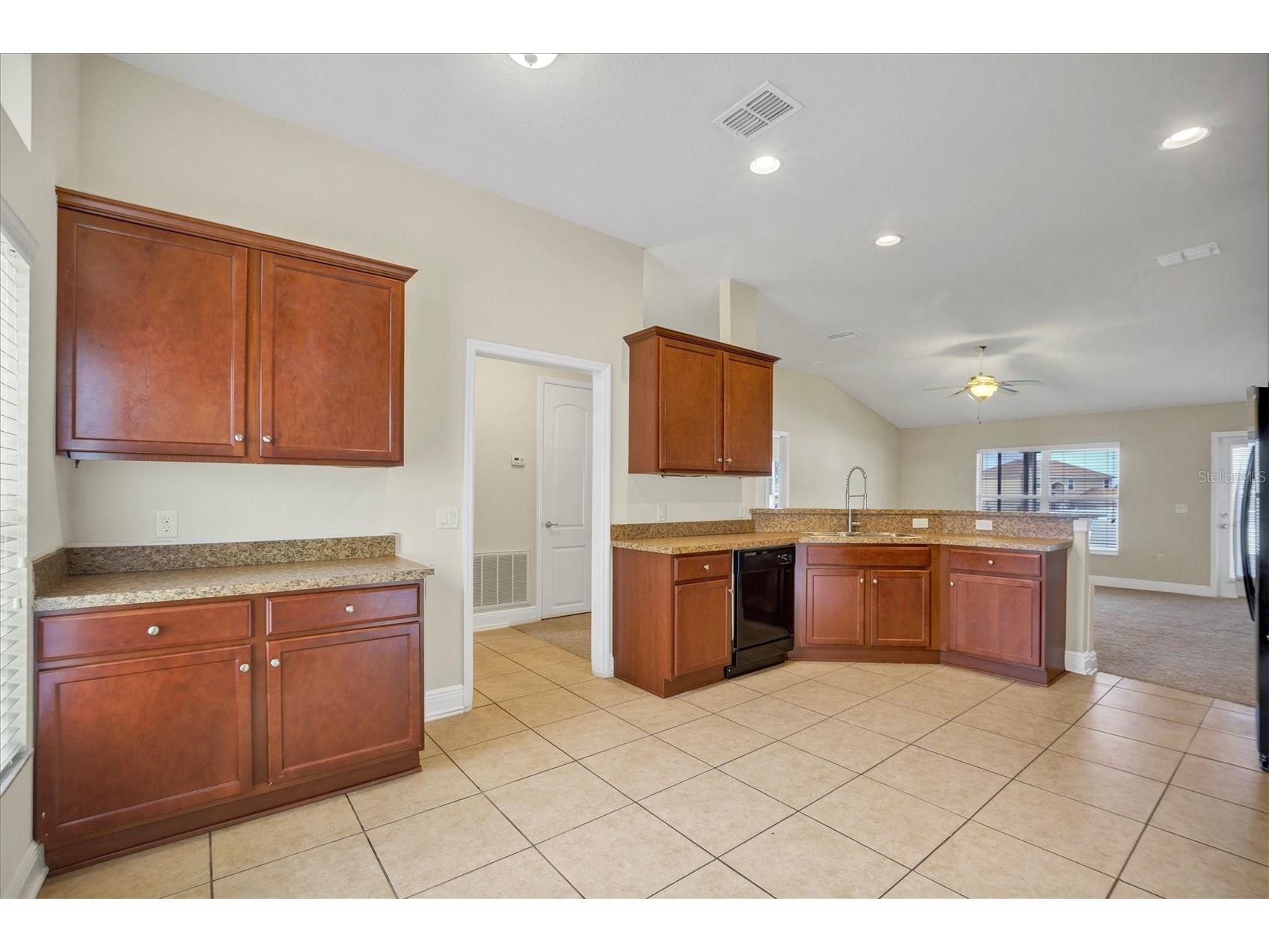 107 Mandolin Drive Winter Haven FL 33884 P4937501 image8