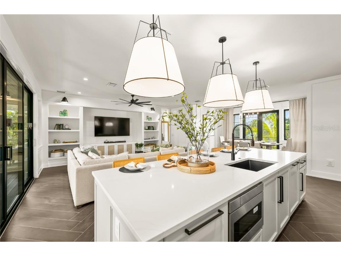 107 Maple Avenue Anna Maria FL 34216 TB8418423 image23