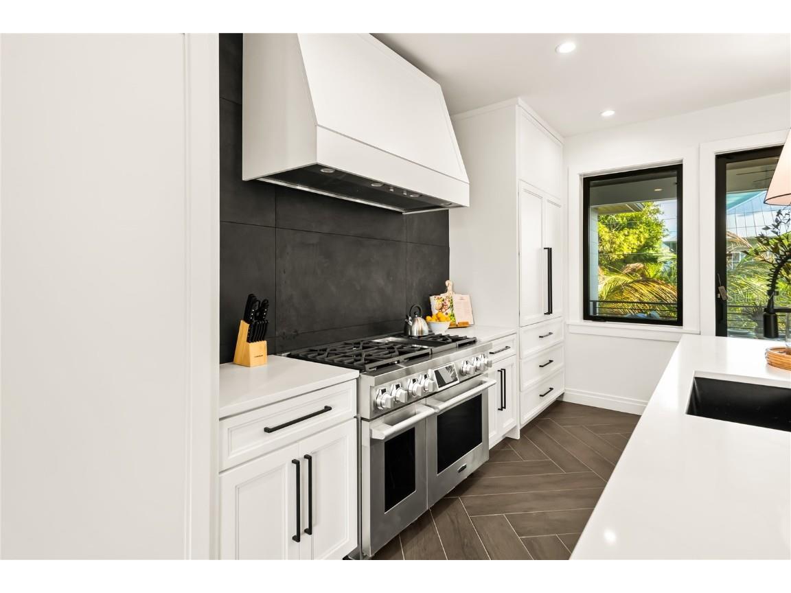 107 Maple Avenue Anna Maria FL 34216 TB8418423 image26