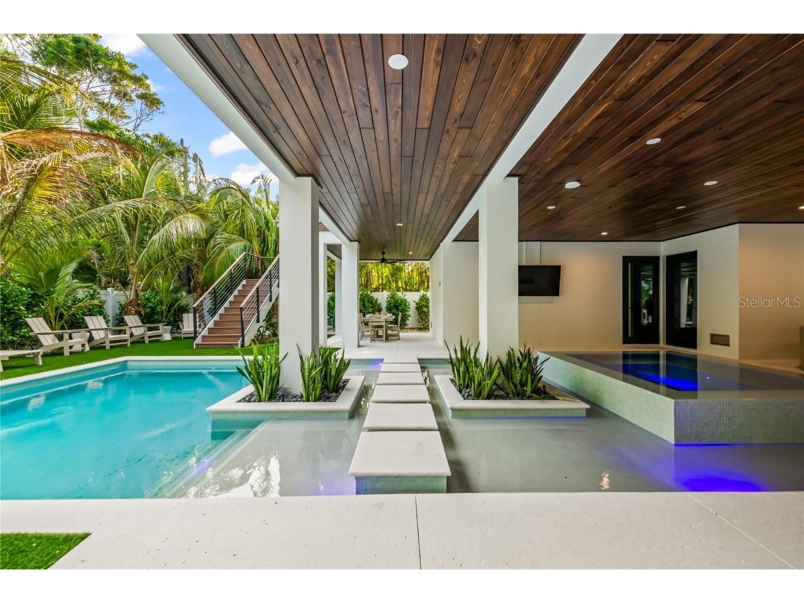 107 Maple Avenue Anna Maria FL 34216 TB8418423 image3