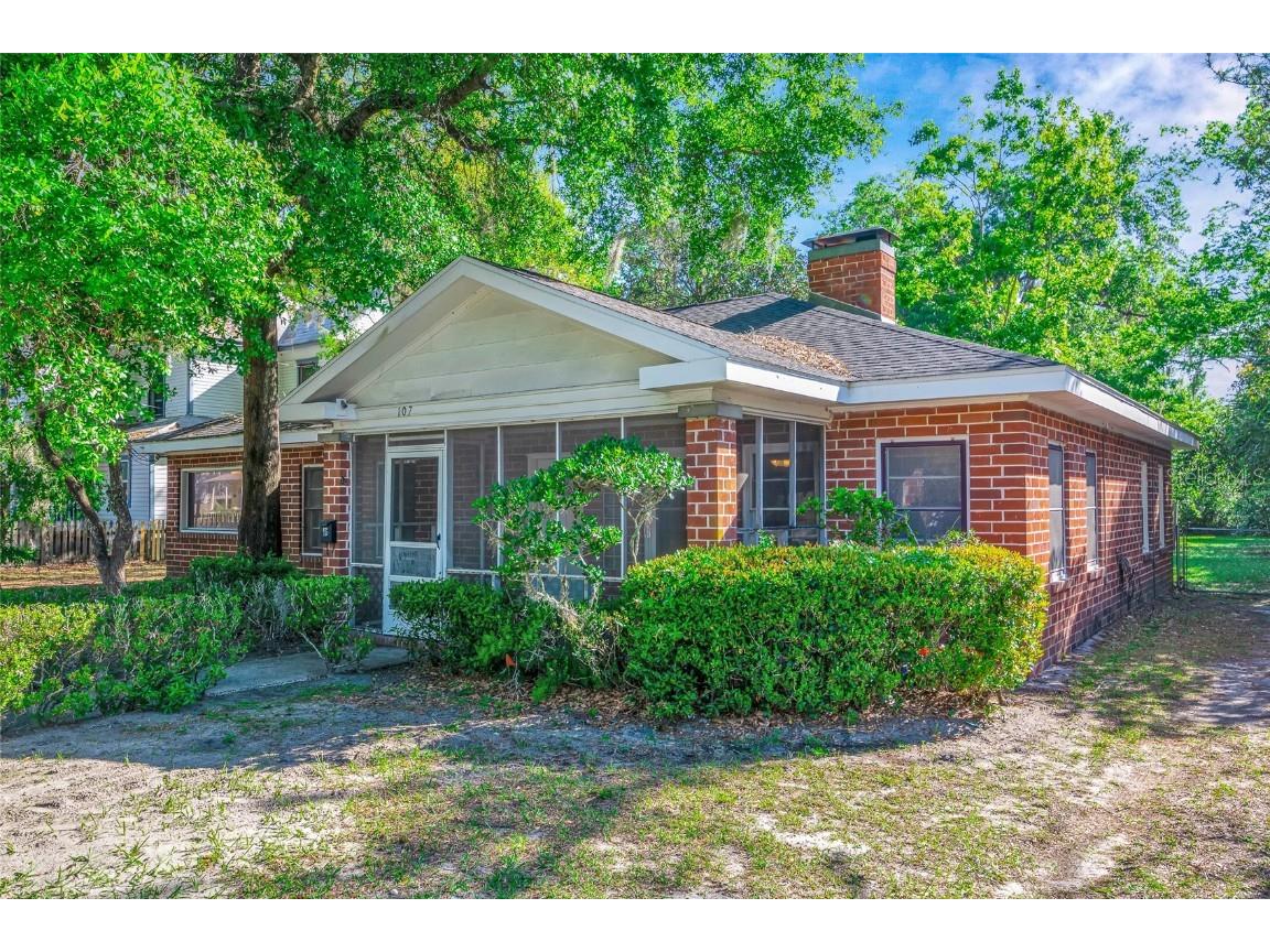 107 NE 9th Street Gainesville FL 32601 GC511910 image1