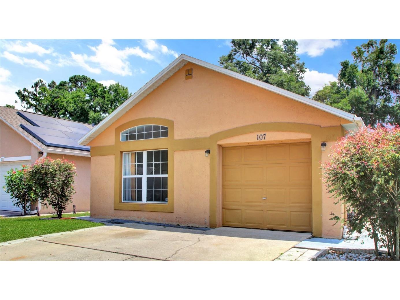 107 Pamala Court Sanford FL 32771 O6306211 image1