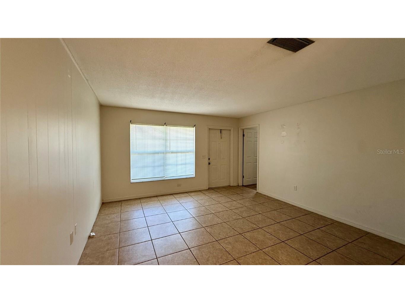 107 Perkins Street #5 Leesburg FL 34748 S5135768 image3