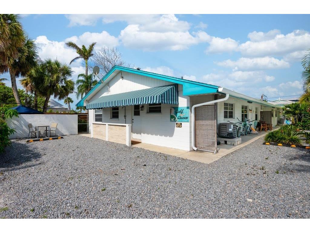 107 Pine Avenue Anna Maria FL 34216 A4688961 image3