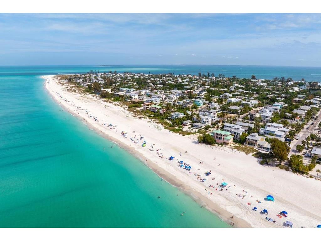 107 Pine Avenue Anna Maria FL 34216 A4688961 image6