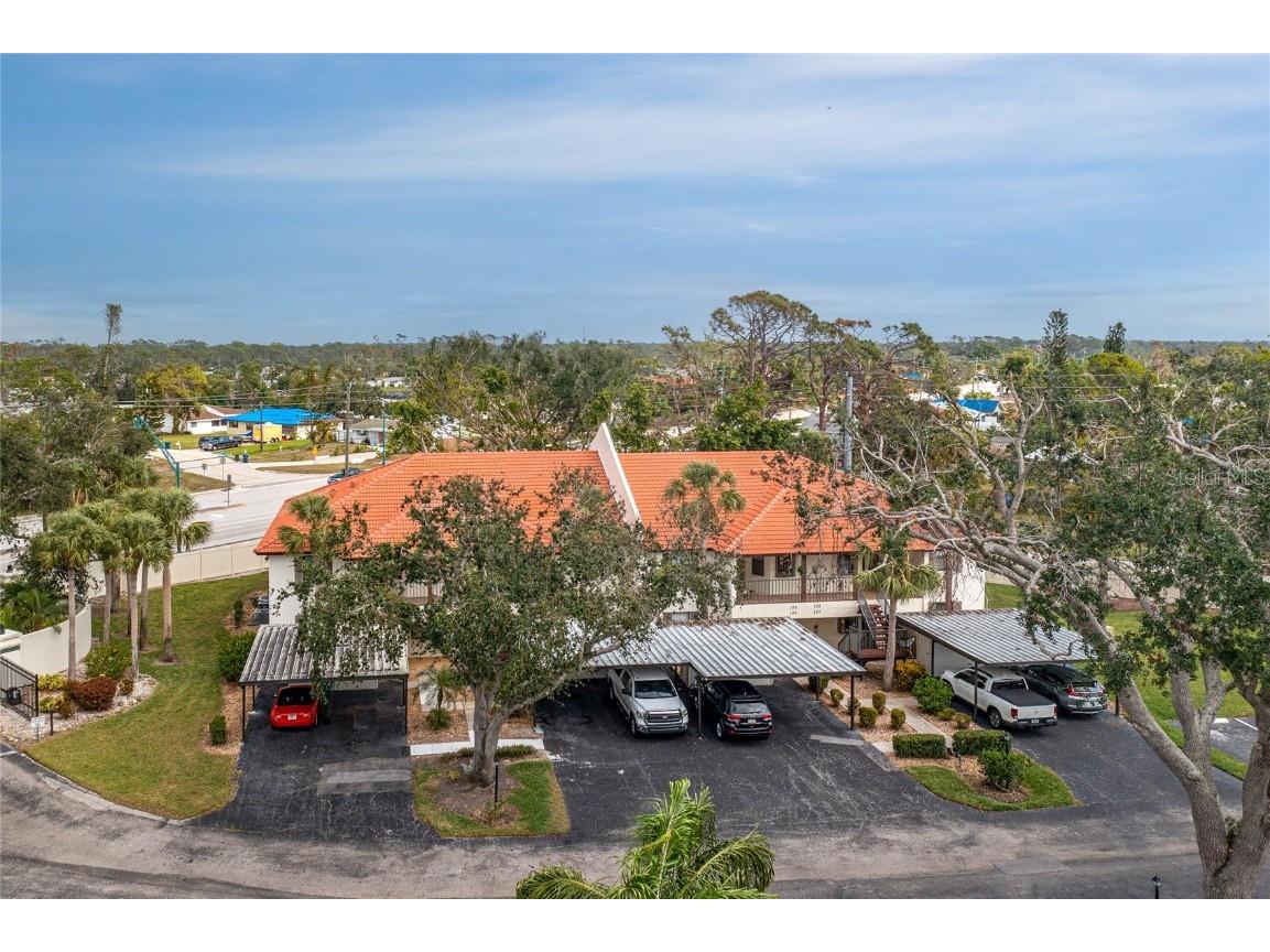 107 Pine Hollow Drive #107 Englewood FL 34223 D6128937 image1