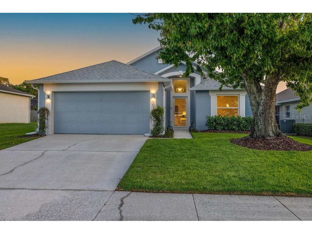 107 Prince Place Sanford FL 32771 O6188184 image1