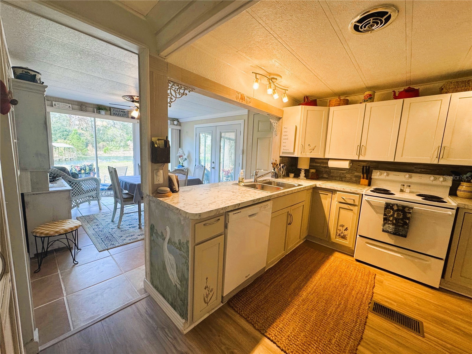107 Royal Palm Drive Leesburg FL 34748 R4910551 image9