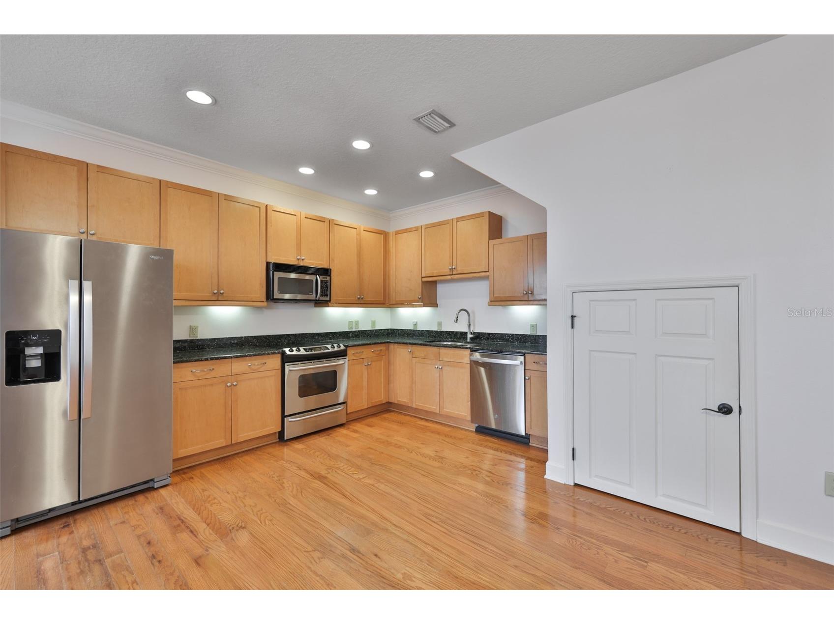 107 S Packwood Avenue #C Tampa FL 33606 TB8472783 image5