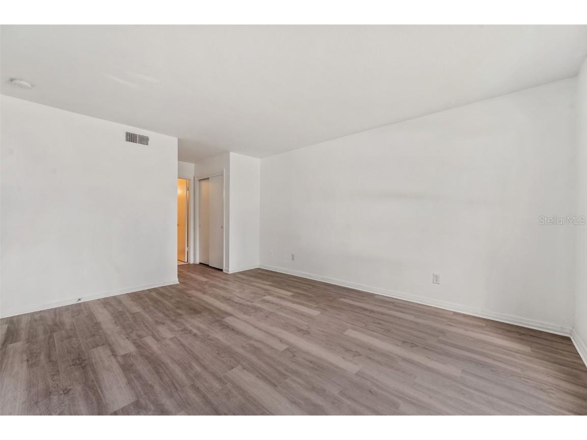 107 Seahorse Drive SE #A Saint Petersburg FL 33705 TB8339473 image23