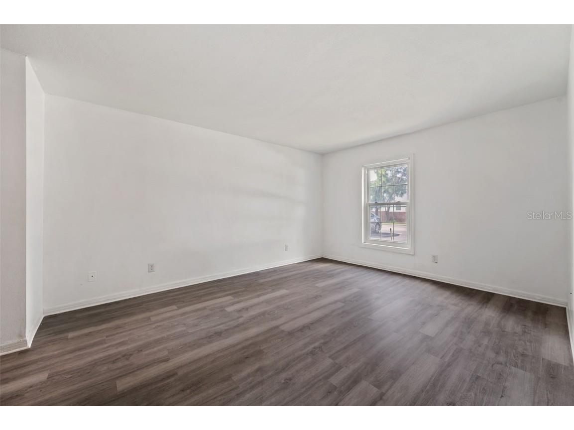 107 Seahorse Drive SE #A Saint Petersburg FL 33705 TB8339473 image29