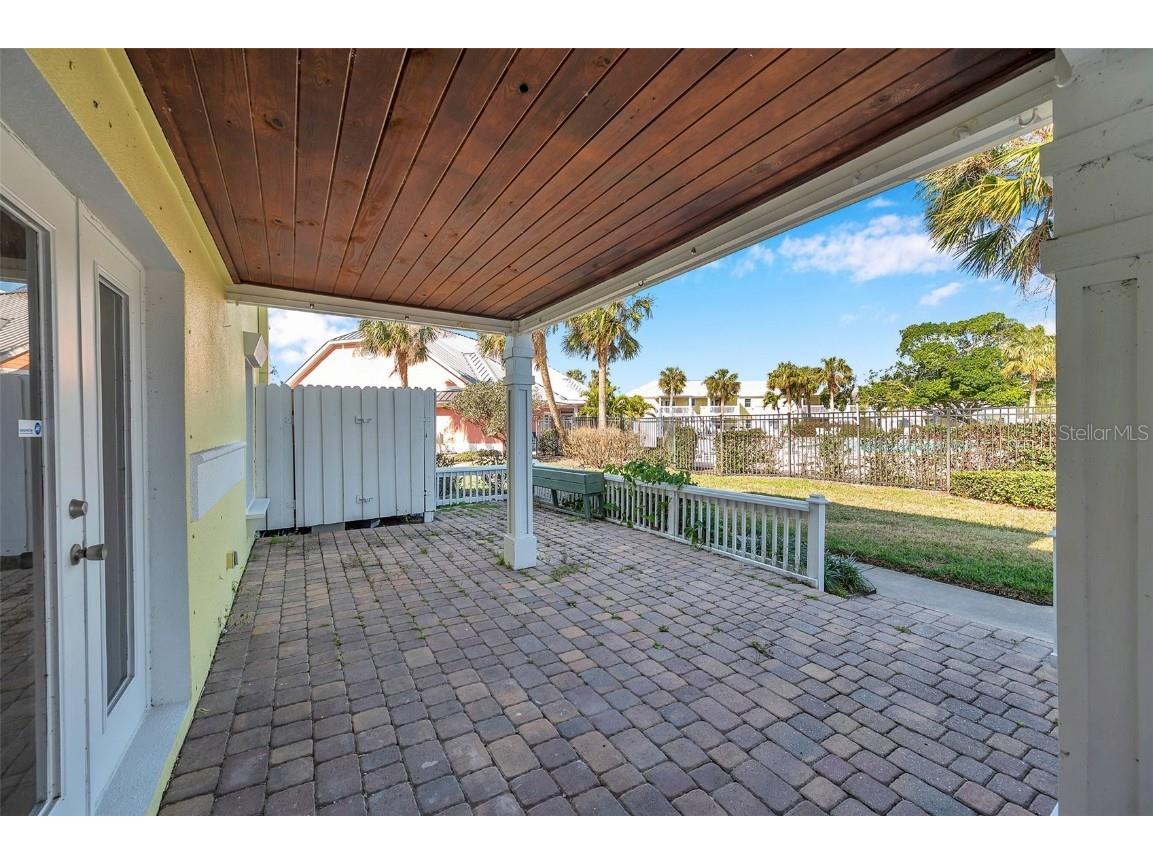 107 Seahorse Drive SE #A Saint Petersburg FL 33705 TB8339473 image35