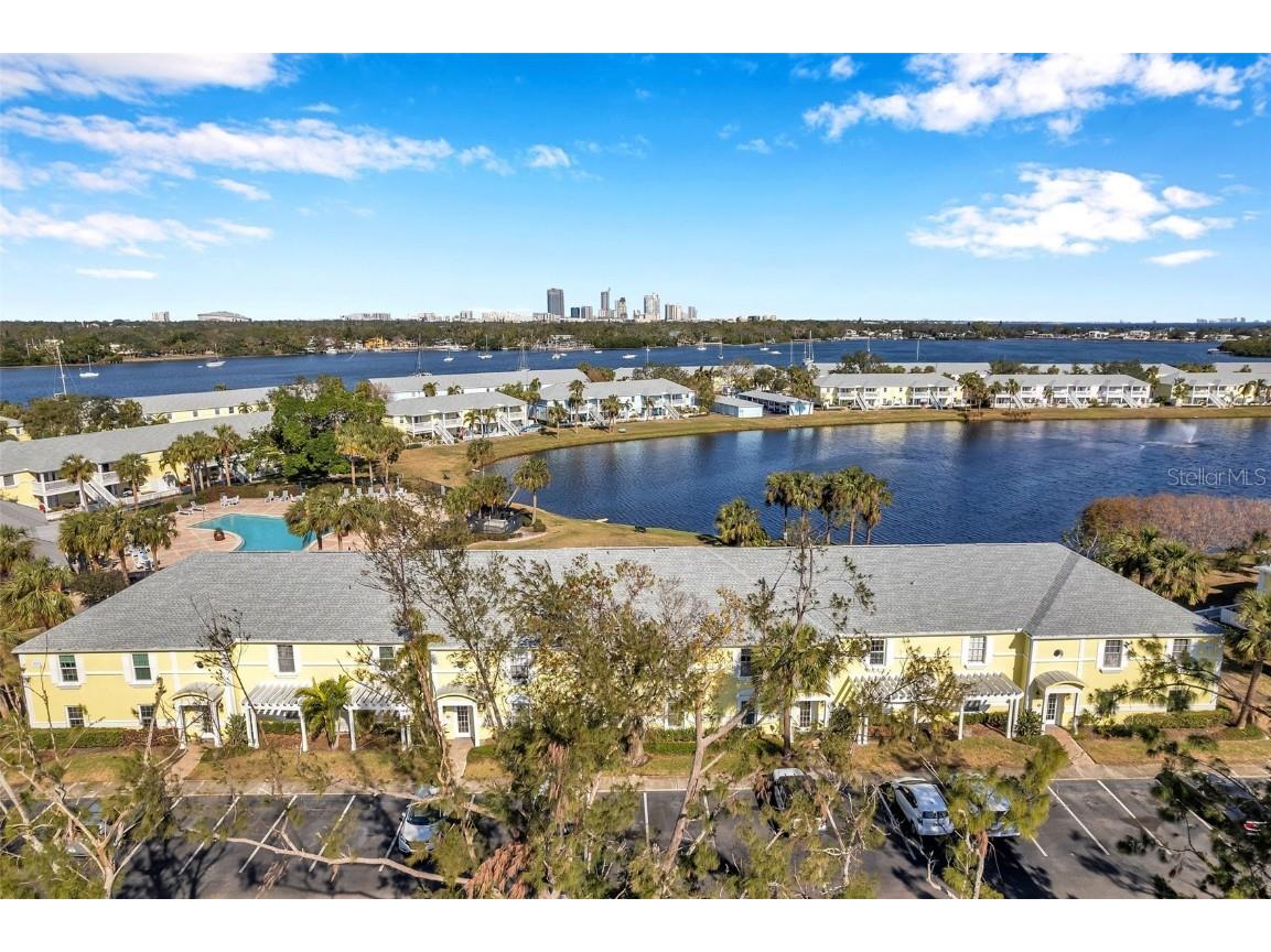 107 Seahorse Drive SE #A Saint Petersburg FL 33705 TB8339473 image54