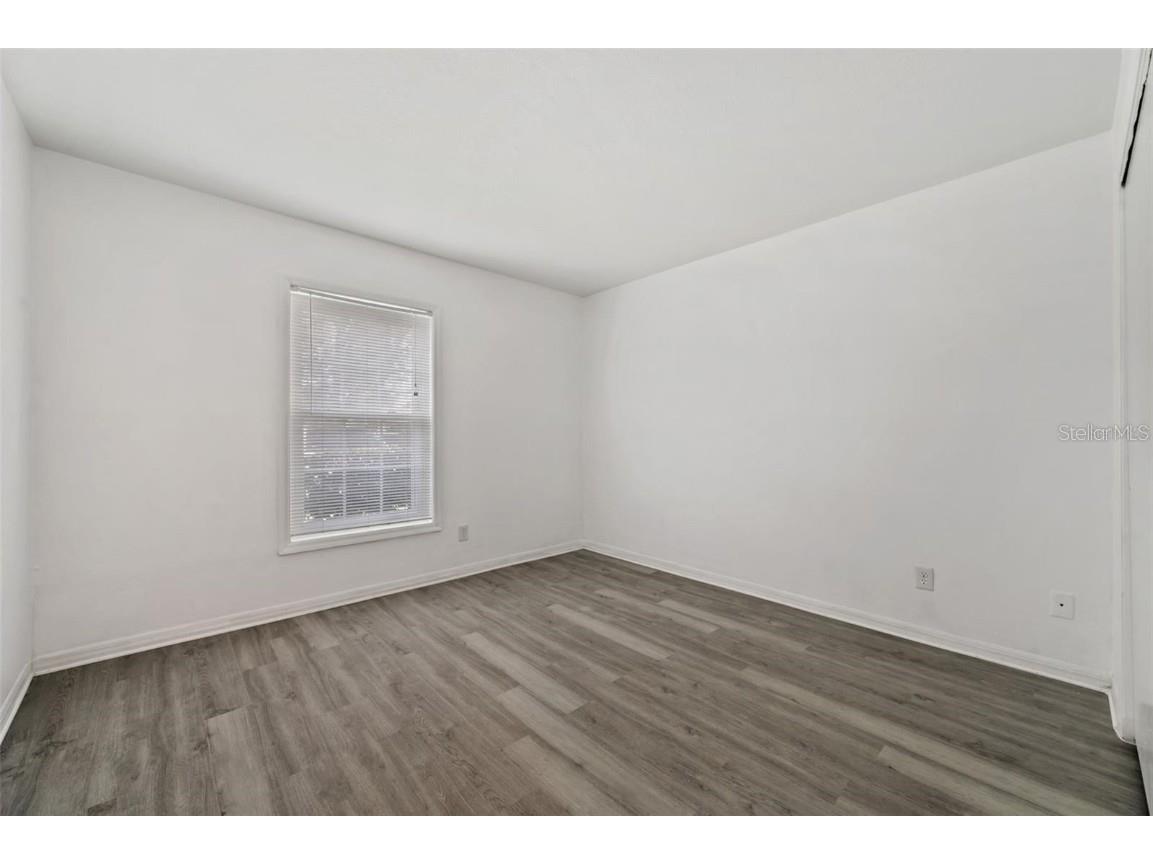 107 Seahorse Drive SE #A Saint Petersburg FL 33705 TB8406742 image10