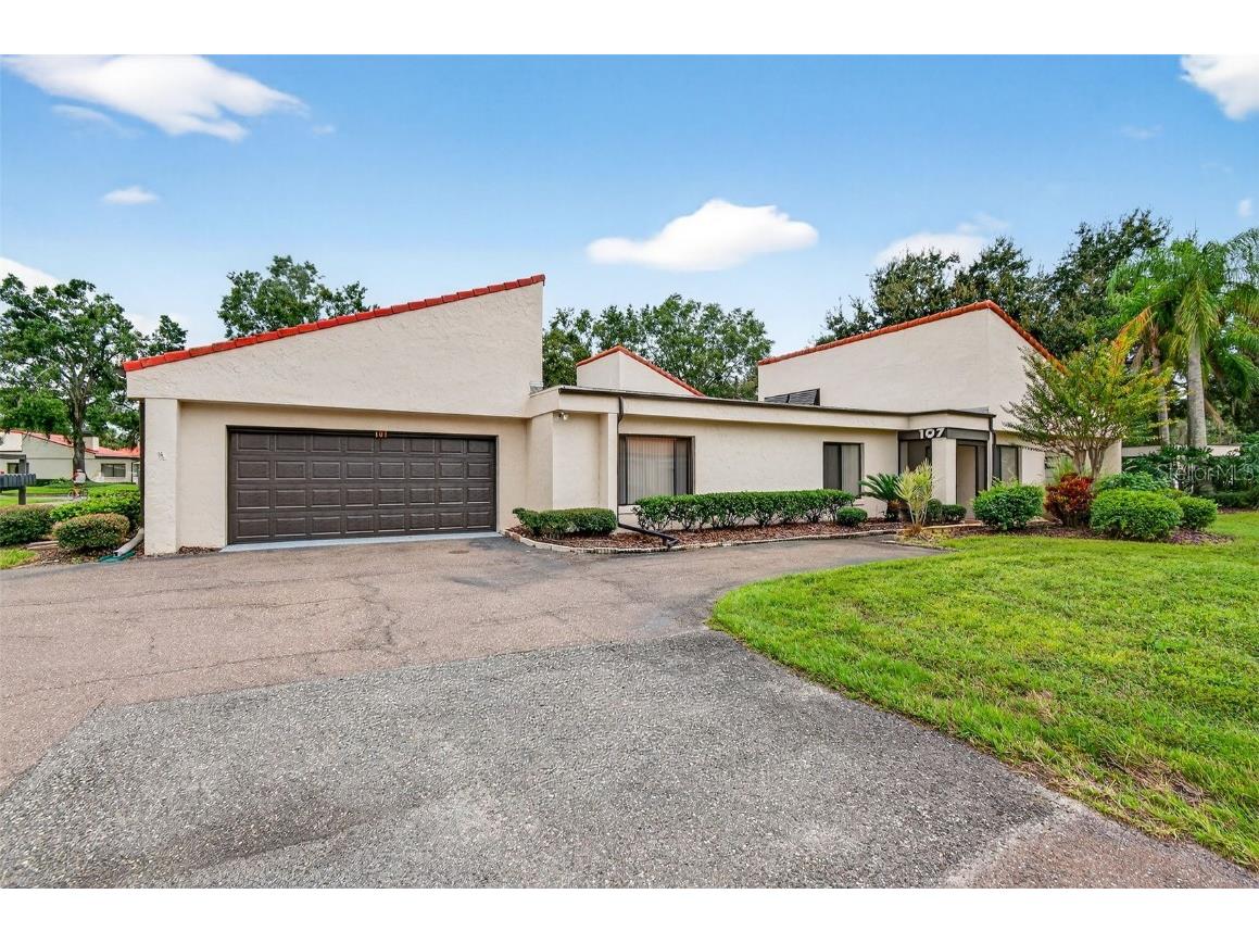 107 Seville Court N Plant City FL 33566 TB8431675 image1