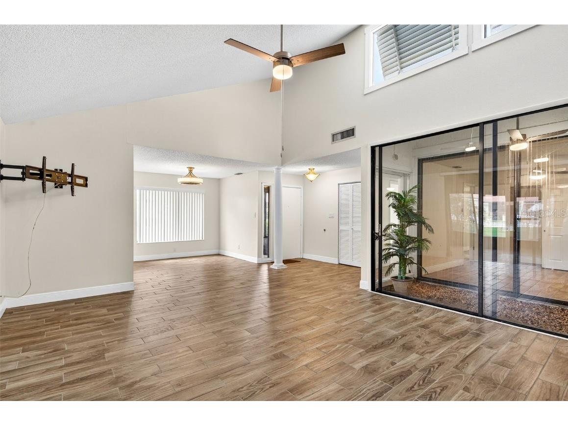 107 Seville Court N Plant City FL 33566 TB8431675 image24