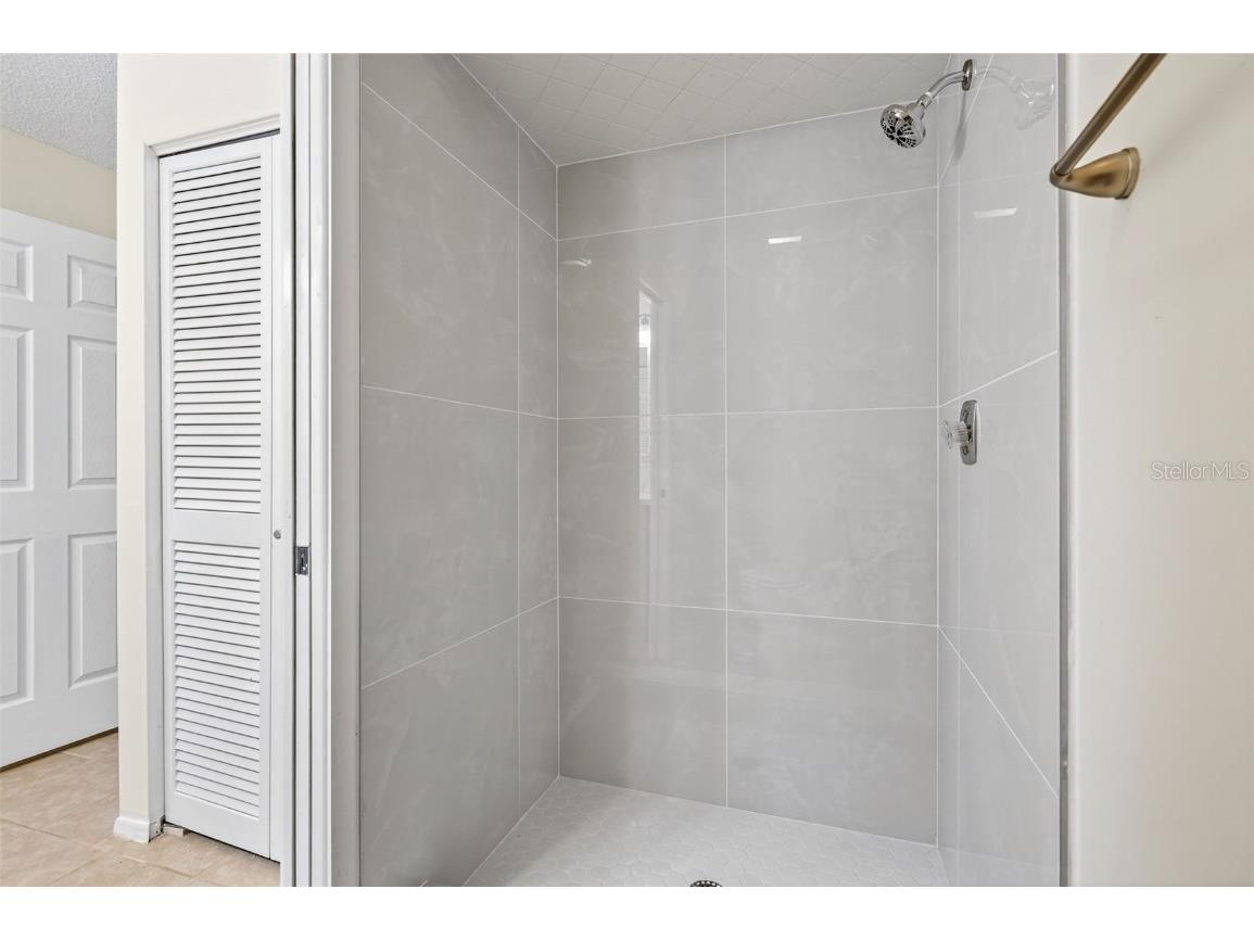 107 Seville Court N Plant City FL 33566 TB8431675 image35