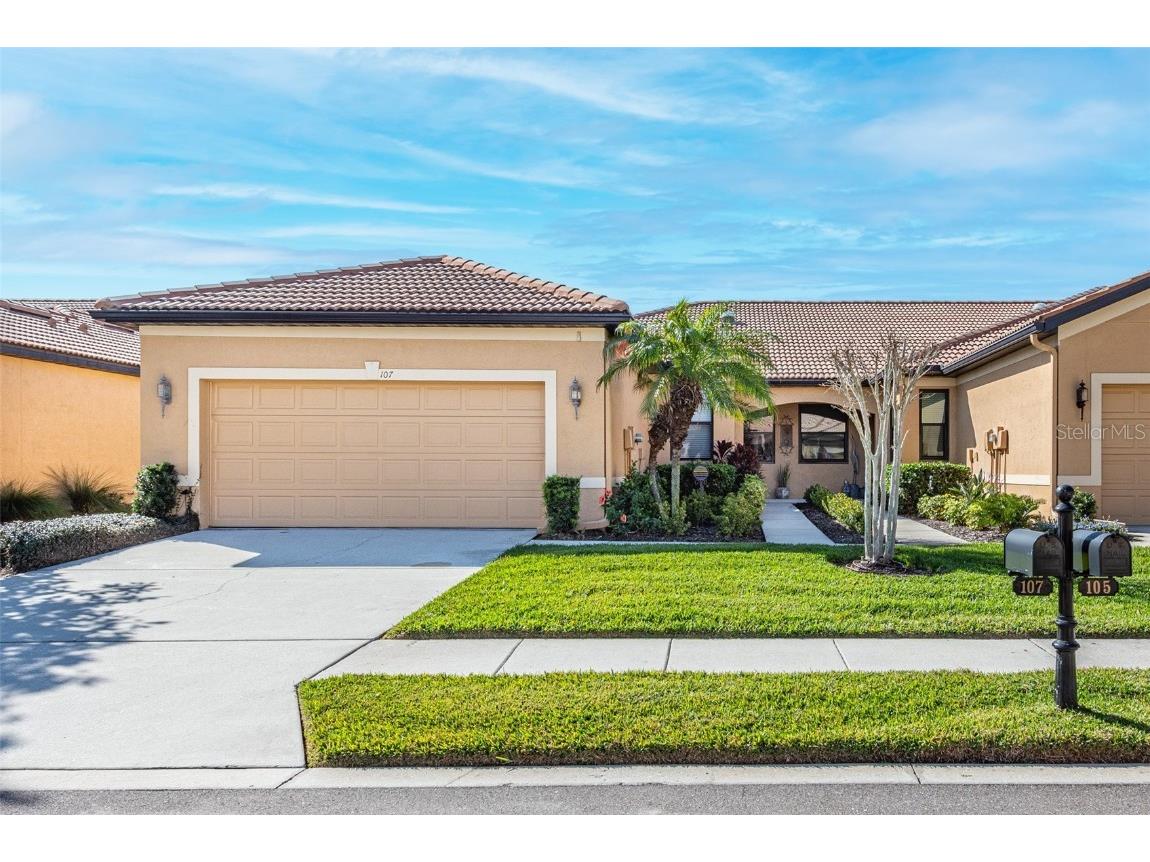 107 Shell Falls Drive Apollo Beach FL 33572 T3541407 image1