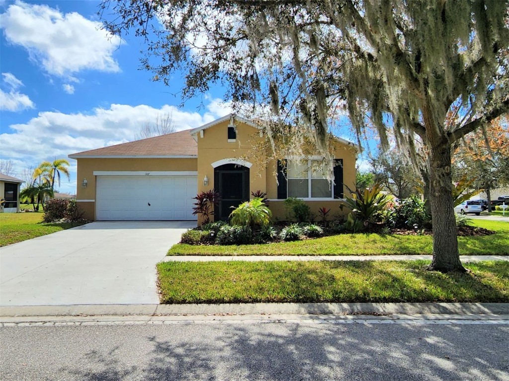 107 Slipper Key Road Apollo Beach FL 33572 T3448209 image1