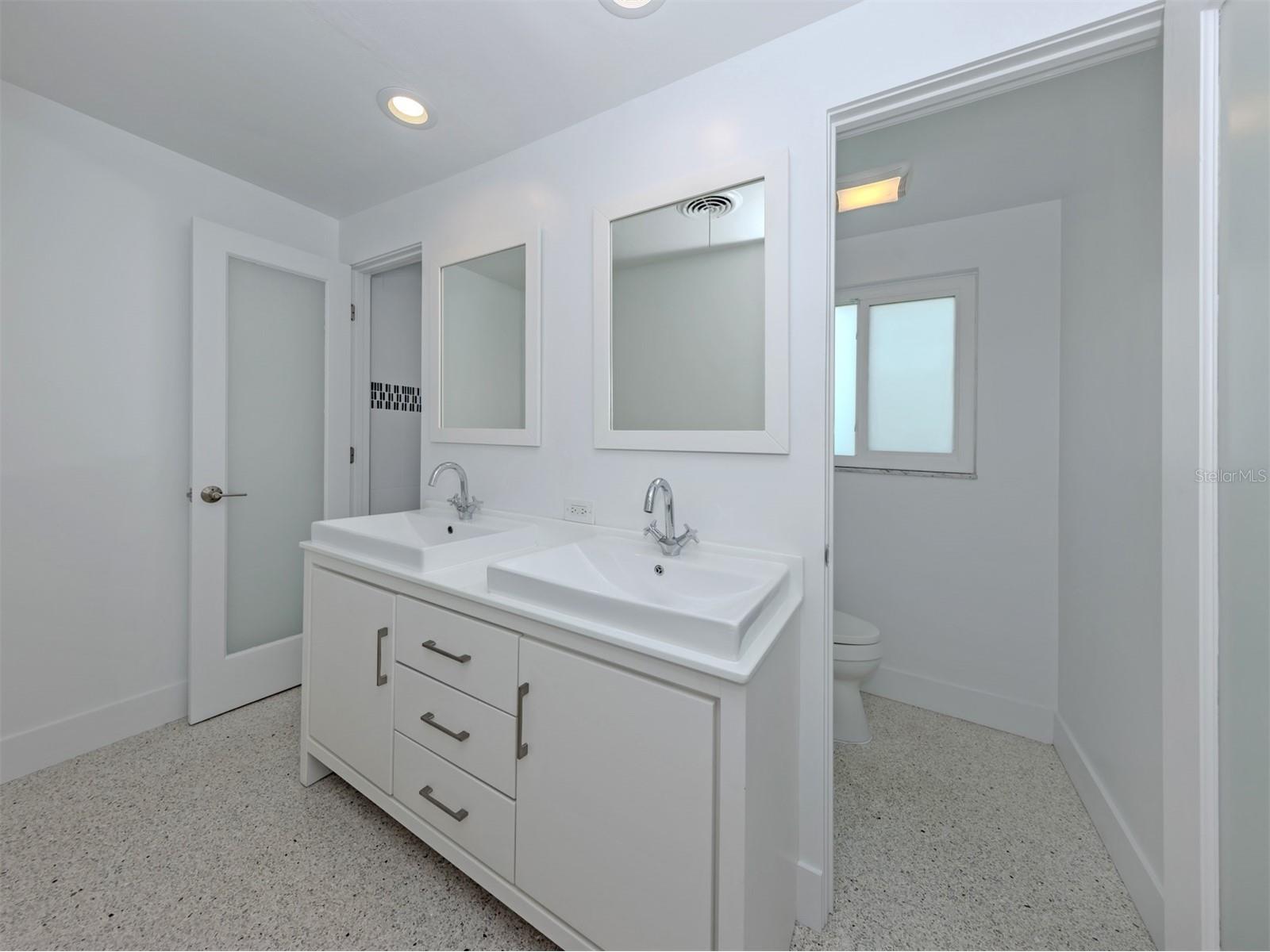 107 Sorrento Drive Osprey FL 34229 N6143210 image13