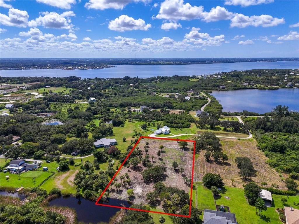 107 Tillett Place Terra Ceia FL 34250 TB8395873 image25