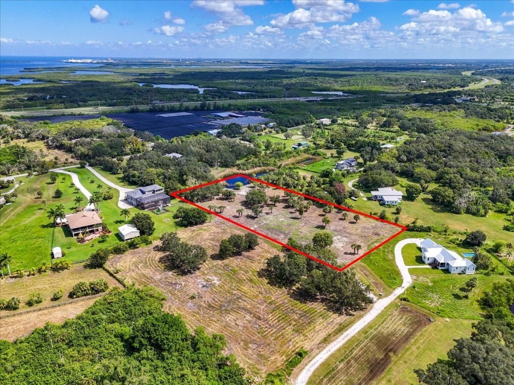 107 Tillett Place Terra Ceia FL 34250 TB8395873 image31