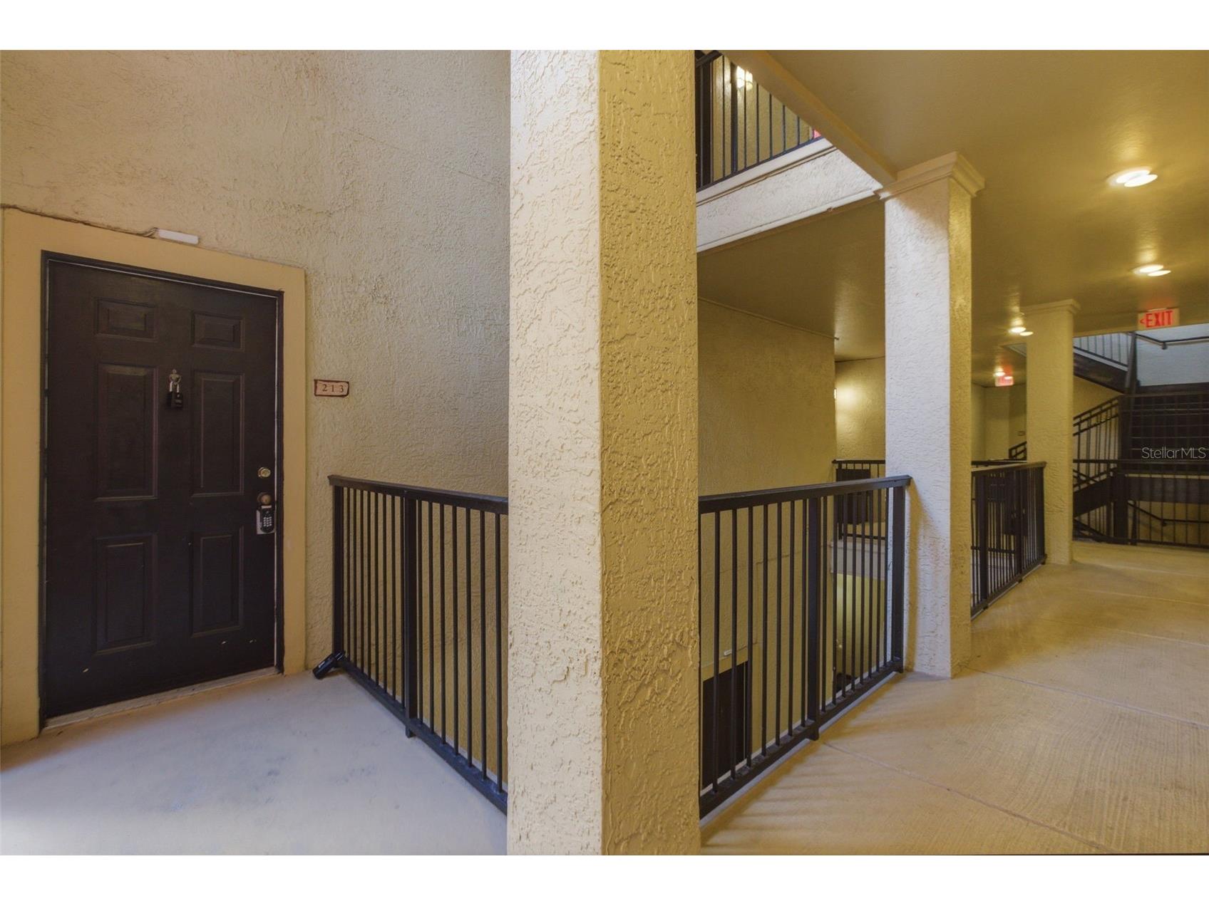 107 Vista Verdi Circle #213 Lake Mary FL 32746 O6409348 image3