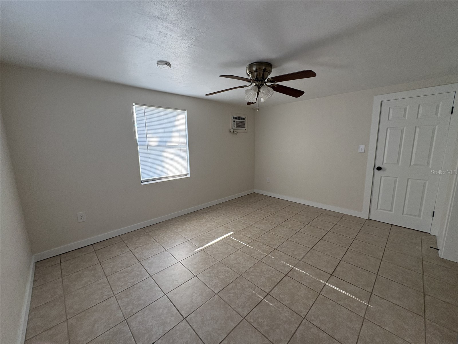 107 W Golf Links Avenue Eustis FL 32726 O6404044 image12