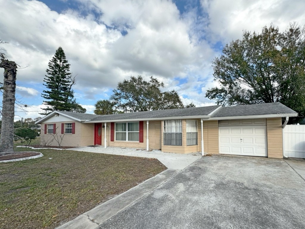 107 W North Branch Road Ruskin FL 33570 T3500516 image1