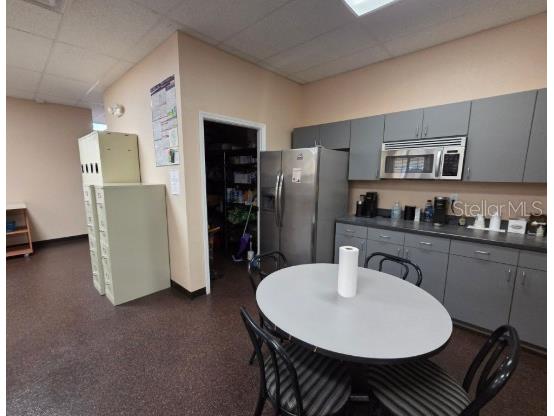 1070 E Brandon Boulevard Brandon FL 33511 TB8480853 image4