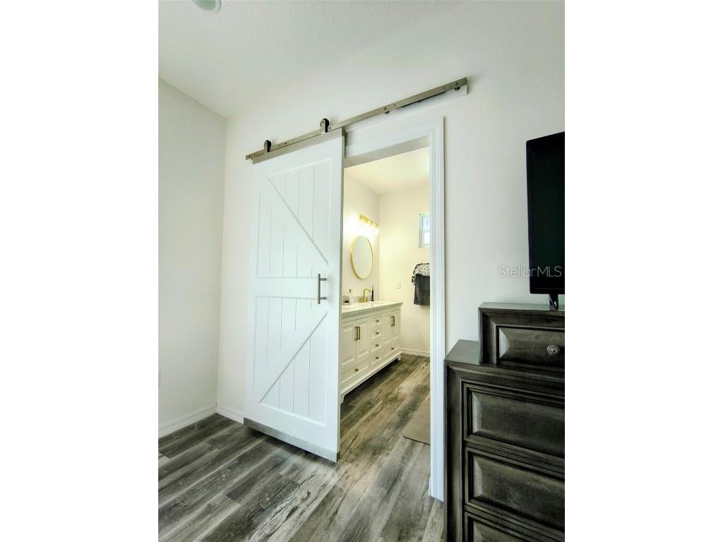 1070 Lake Ariana Boulevard Auburndale FL 33823 - LAKE ARIANA AND LAKE HART B4902080 image10