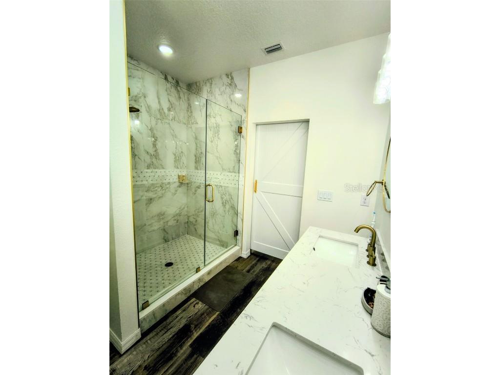 1070 Lake Ariana Boulevard Auburndale FL 33823 - LAKE ARIANA AND LAKE HART B4902080 image11