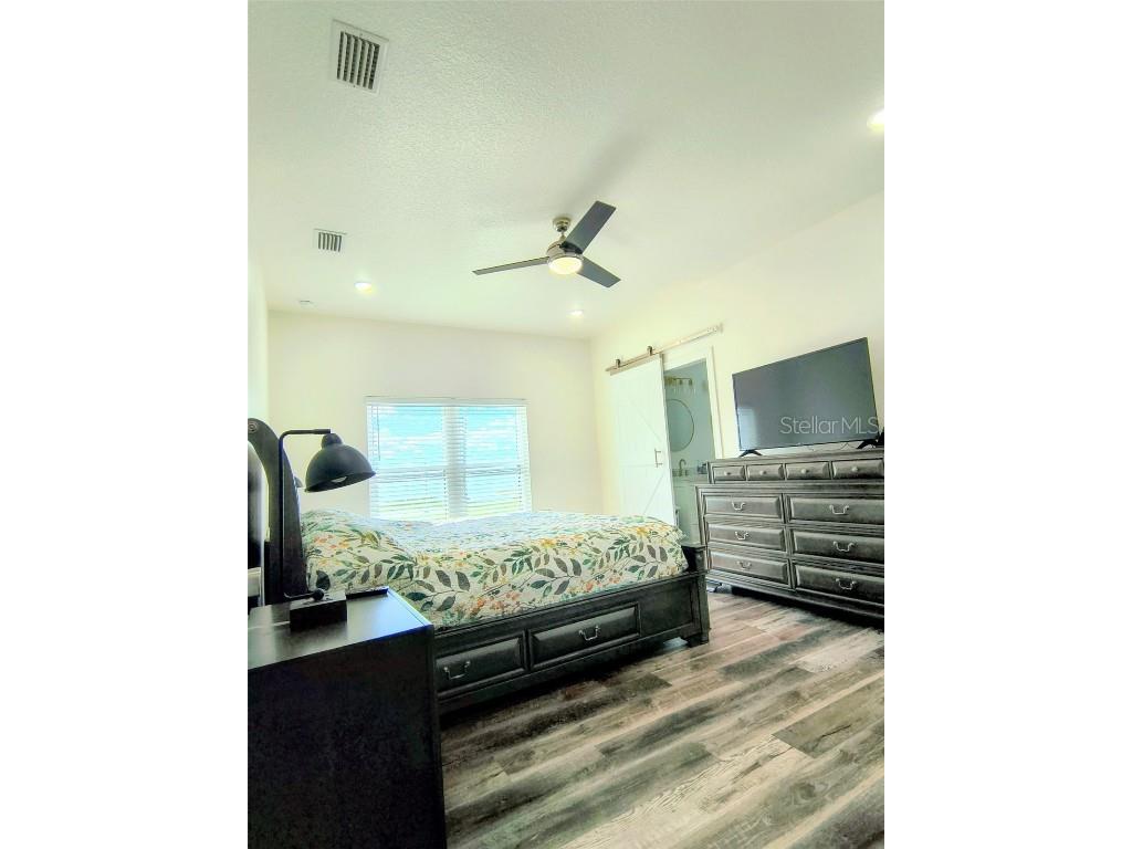 1070 Lake Ariana Boulevard Auburndale FL 33823 - LAKE ARIANA AND LAKE HART B4902080 image8