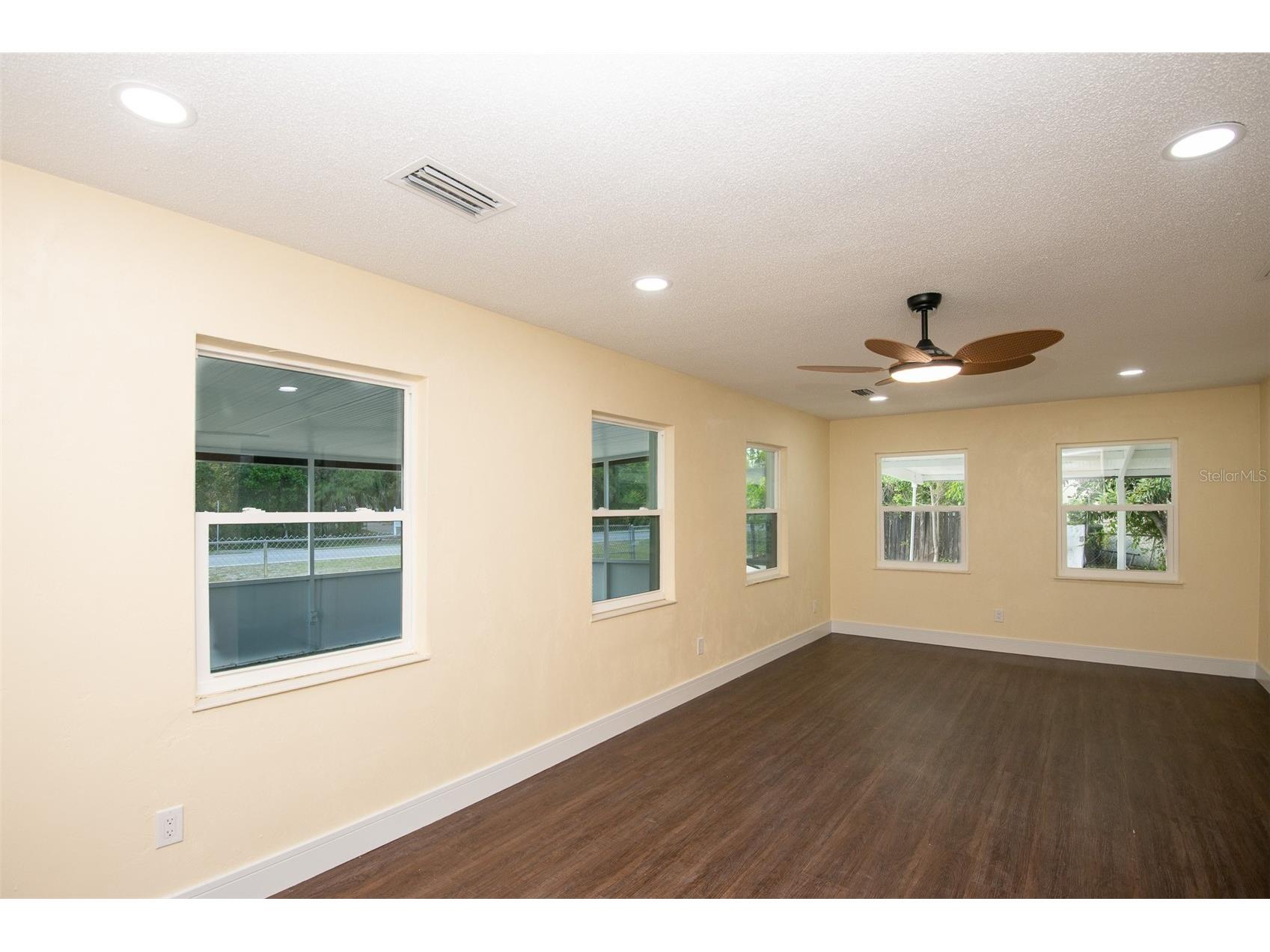 1070 N Libby Court Daytona Beach FL 32117 TB8496866 image27