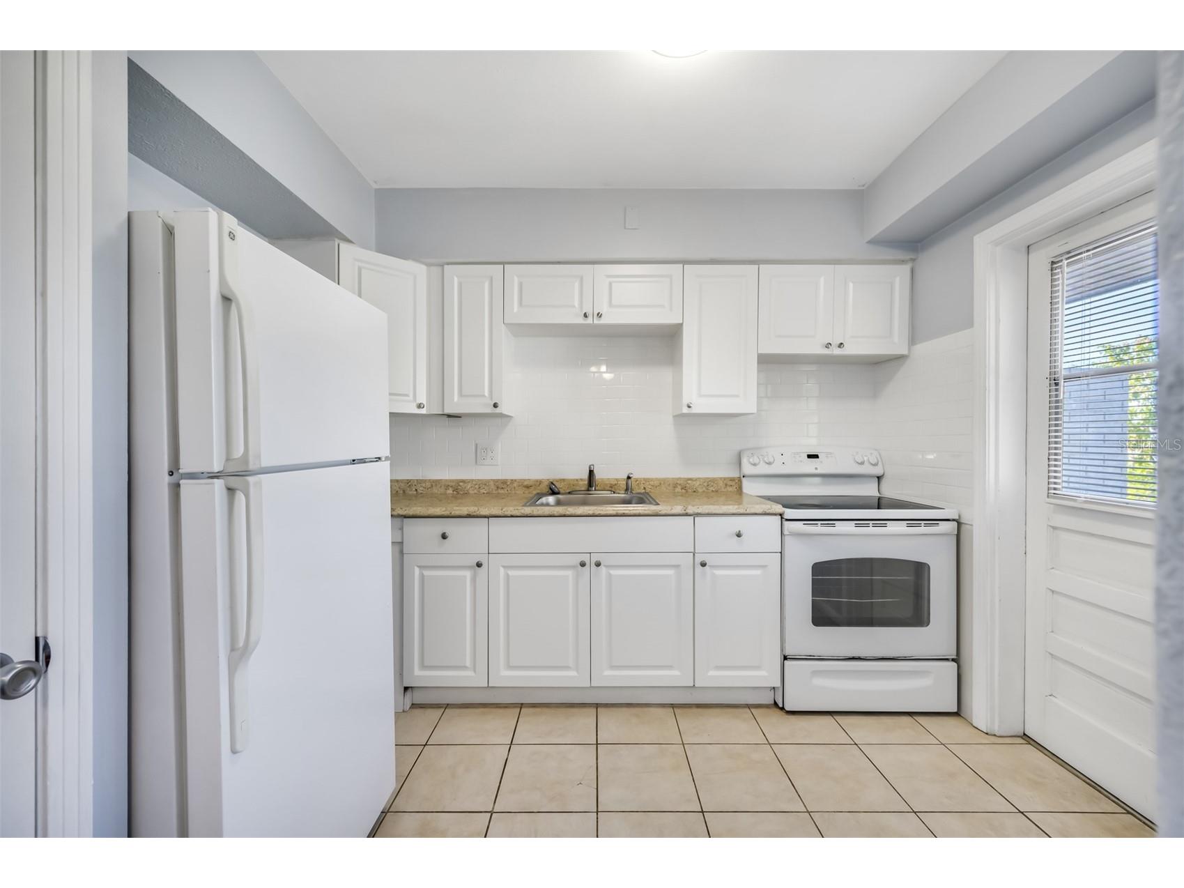 1070 S Clearview Ave #10 Tampa FL 33629 TB8527718 image1