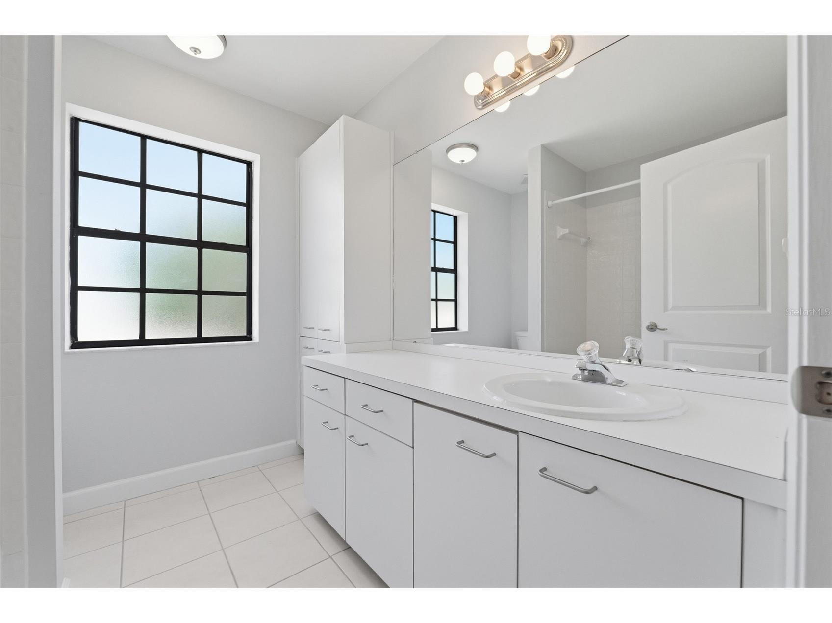 1070 Sanabel Court NE Saint Petersburg FL 33702 - RIVIERA BAY TB8509601 image25