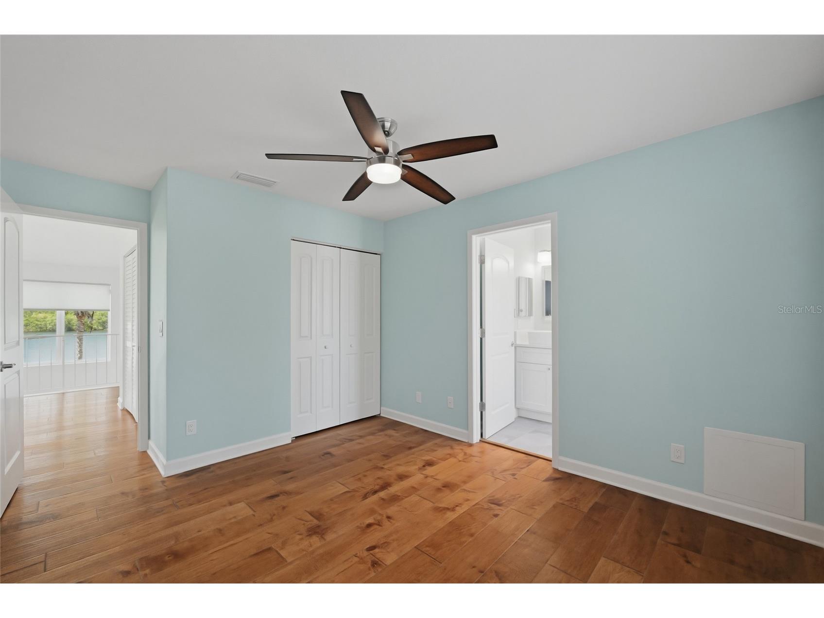 1070 Sanabel Court NE Saint Petersburg FL 33702 - RIVIERA BAY TB8509601 image29