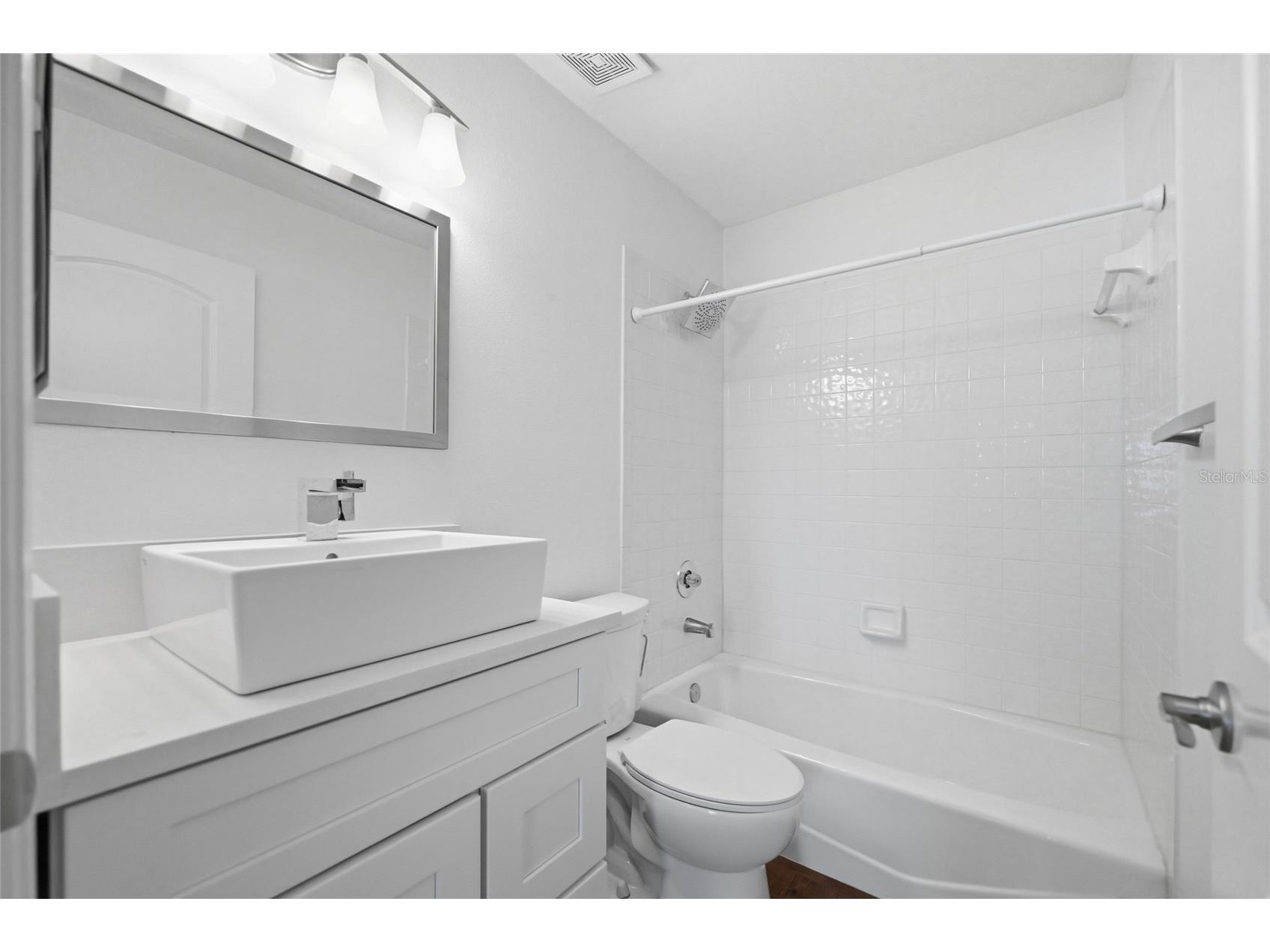 1070 Sanabel Court NE Saint Petersburg FL 33702 - RIVIERA BAY TB8509601 image30